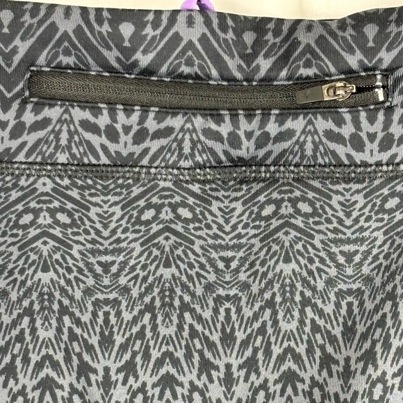 Athleta Tribal Skirt with Bike Shorts Outdoor Camping Size M Tennis Golf Hiking - Picture 4 of 9